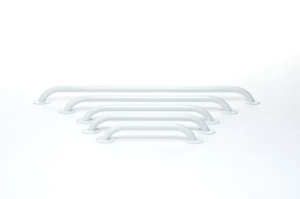 IZZIE   Uchwyty łazienkowe lakierowane