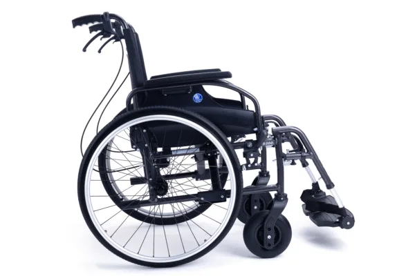 Wózek inwalidzki  aluminiowy D200 B75 z hamulcami dla osoby towarzyszącej